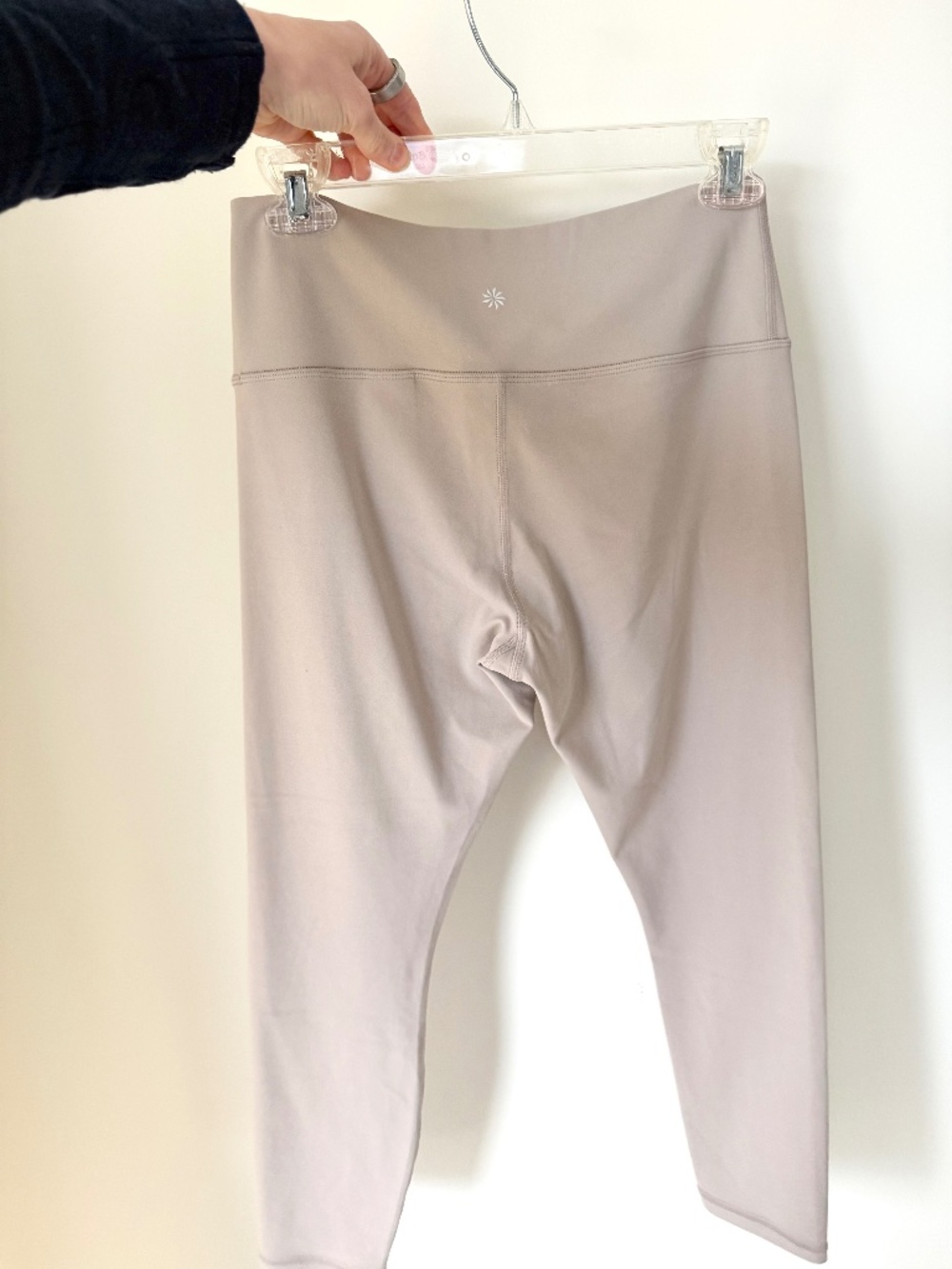 Athleta Elation Ultra High Rise 7/8 Tight Leggings Mushroom Brown Size Large - Picture 4 of 7